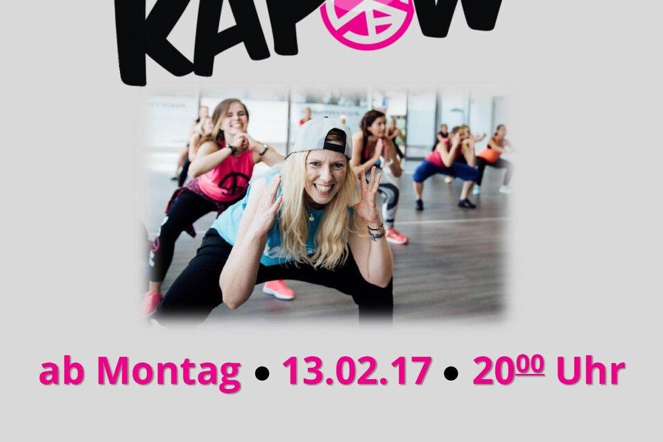Plakat f&uuml;r das neue Cardio Workout KAPOW, mit Frauen in Sportkleidung und Informationen zu Datum und Ort.