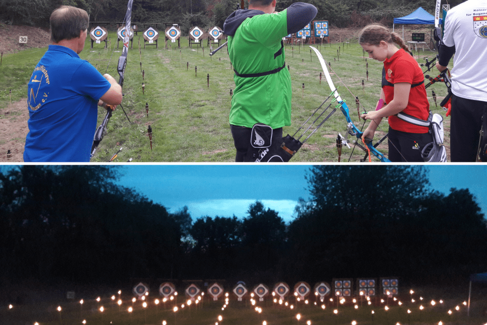 Sicht auf einen Bogenschie&szlig;platz mit mehreren Sch&uuml;tzen und Zielscheiben, beleuchtet von Fackeln bei D&auml;mmerung.