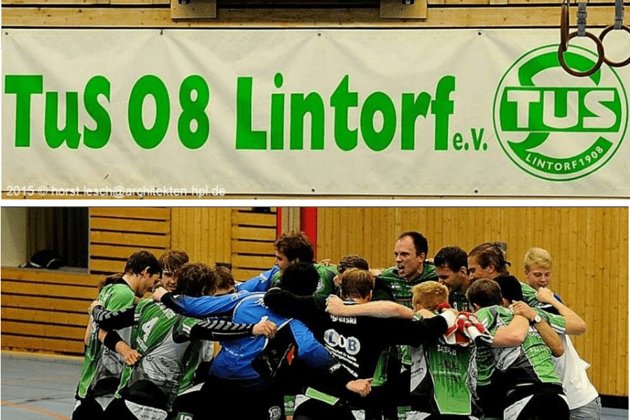 Handballmannschaft feiert im Kreis, w&auml;hrend die Anzeige 31:27 anzeigt und noch 30 Sekunden auf der Uhr sind.