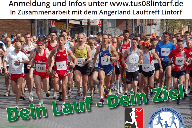 Gruppierung von L&auml;ufern beim Citylauf Lintorf 2018 auf einer belebten Stra&szlig;e, mit Blick auf die Startlinie.