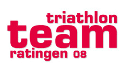 Logo des Triathlonteams Ratingen 08 in roter Schrift auf wei&szlig;em Hintergrund.