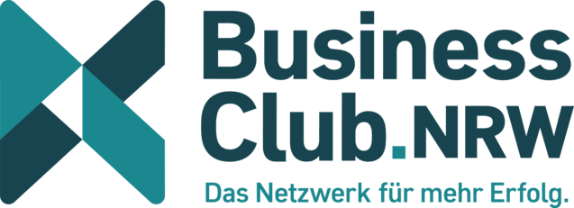 Logo des Business Club.NRW mit Slogan &bdquo;Das Netzwerk f&uuml;r mehr Erfolg&ldquo; in Blau- und Gr&uuml;nt&ouml;nen.